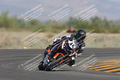 media/Sep-30-2023-SoCal Trackdays (Sat) [[636657bffb]]/Turn 4 (945am)/